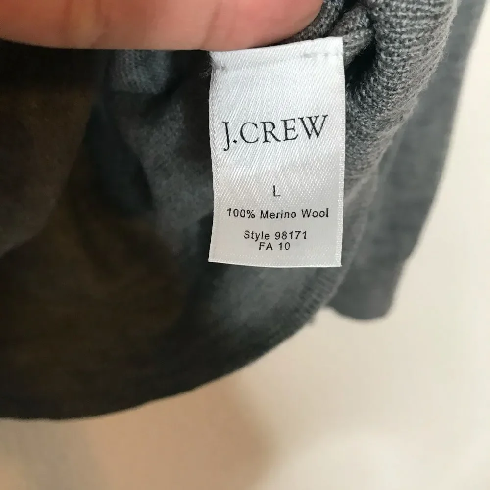 J crew men’s merino‎ wool grey v neck sweater